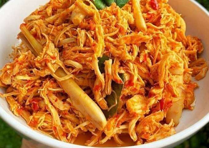 Resep Ayam Suwir Pedas Manis yang Mudah Dibuat di Rumah